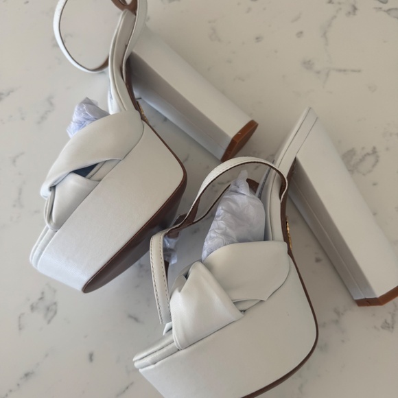 Aquazzura platform white leather sandal - Picture 10 of 10